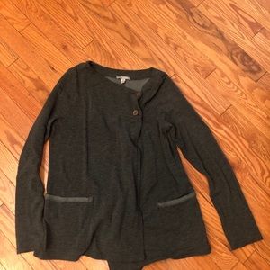 Horny toad button too with pockets